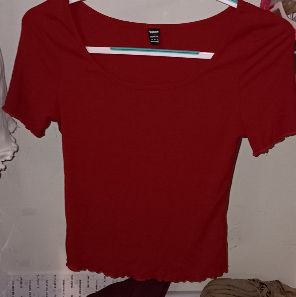Off the shoulder fitted shirt
